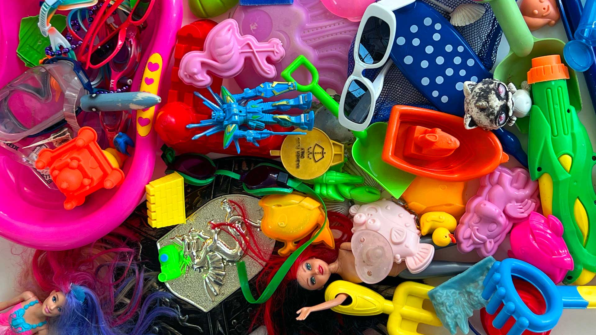 Plastic Ocean ©kHyal and Karl Heine